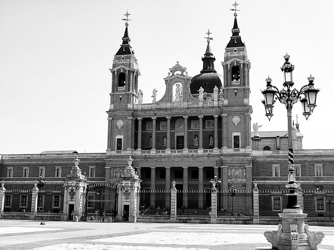 Santa María la Real de La Almudena - Madrid