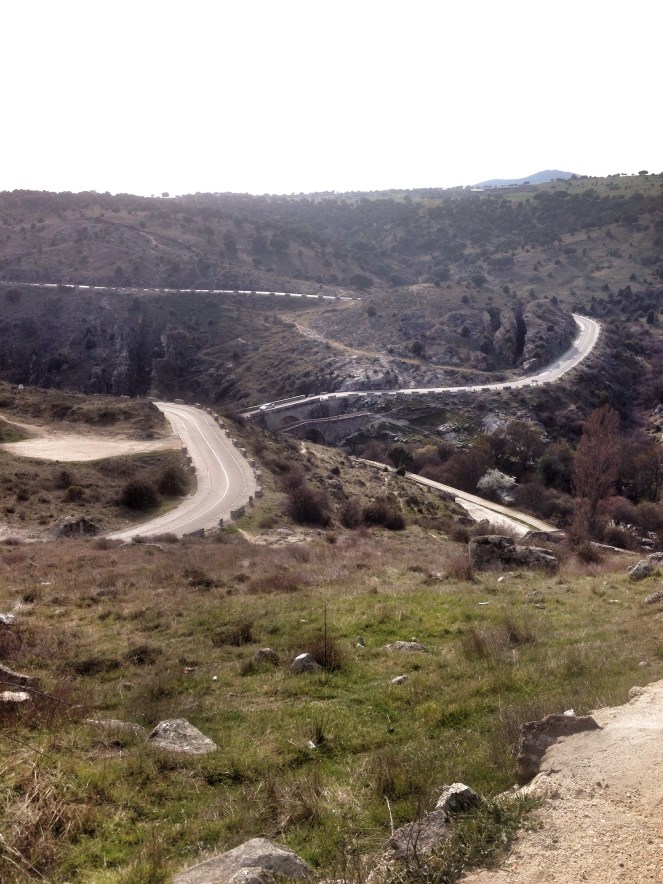 Seht ihr den Weg? Da muss ich hoch ....