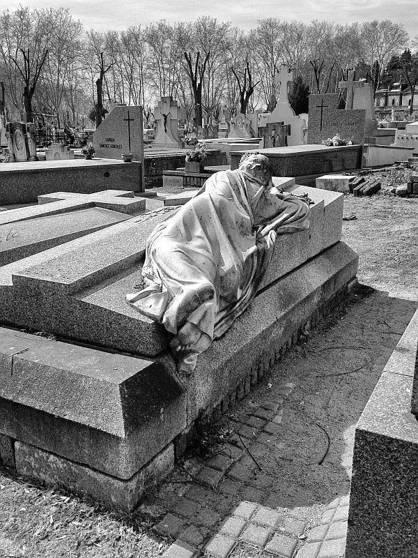 Dieses Grab hat für mich das tiefe Gefühl der Trauer zu 100% transferiert.